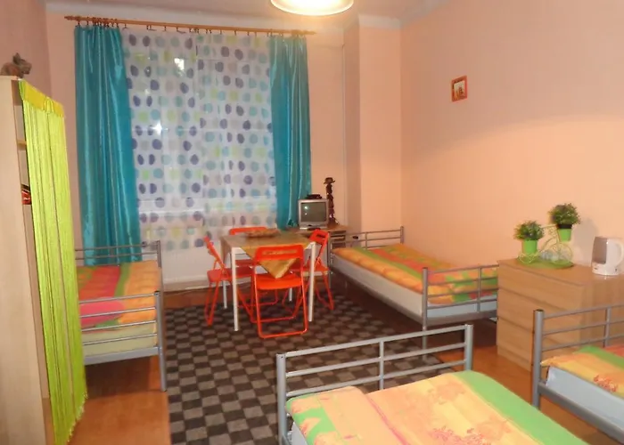 Taurus بيت شباب كراكوفيا